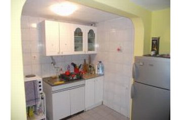 Črna gora Chata Dobra Voda, Eksterier